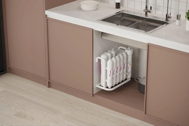 Kiểm tra các bộ phận của máy lọc nước để đảm bảo không có hiện tượng rò rỉ
