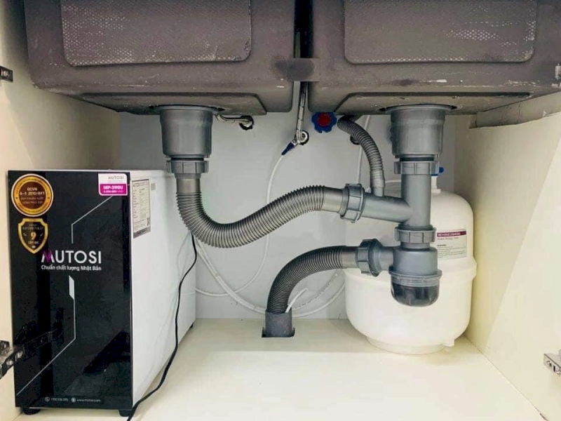Cách lắp máy lọc nước vào tủ bếp đơn giản, hiệu quả chỉ với 6 bước