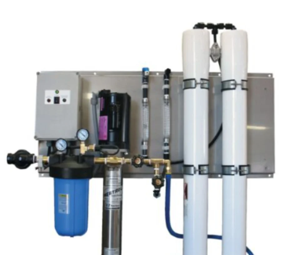 may-loc-nuoc-ban-cong-nghiep-watts-r14-wm-6