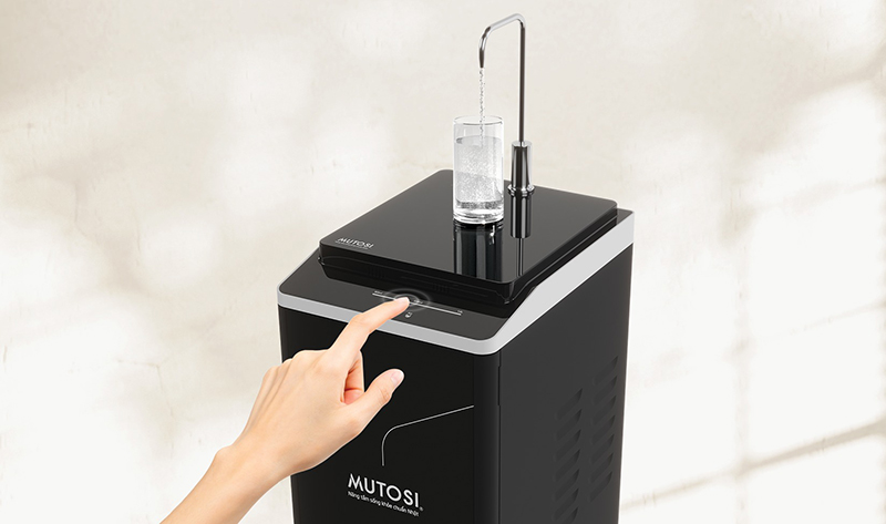 Máy lọc nước bù khoáng RO Mutosi sử dụng công nghệ lọc RO tiên tiến, lọc được 99,9% tạp chất trong nước