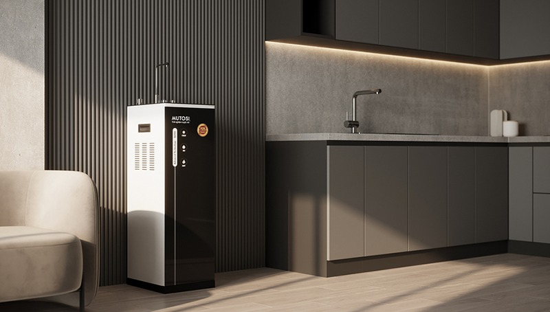 Máy lọc nước tủ đứng sở hữu thiết kế sang trọng và dung tích lớp, phù hợp sử dụng trong nhiều không gian, bao gồm cả những nơi đông người