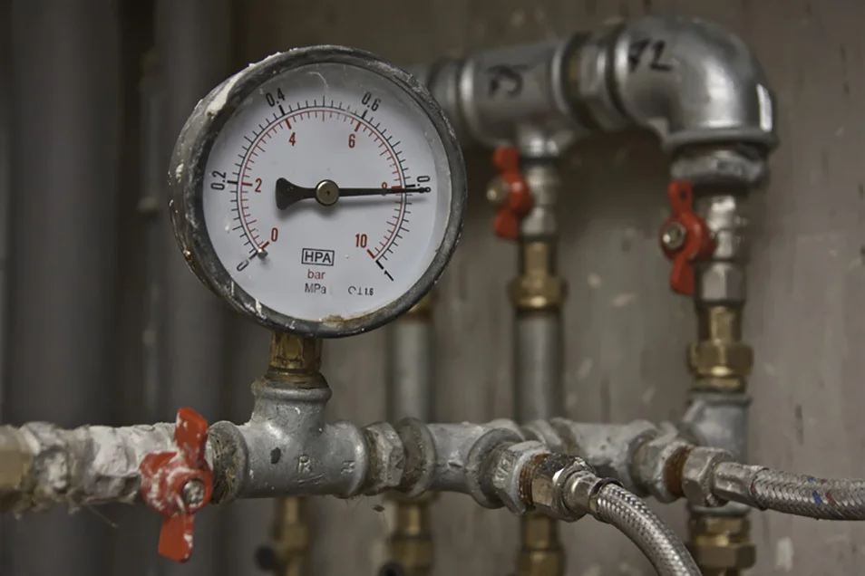 nguon-nuoc-dau-vao-bi-gian-doan-6