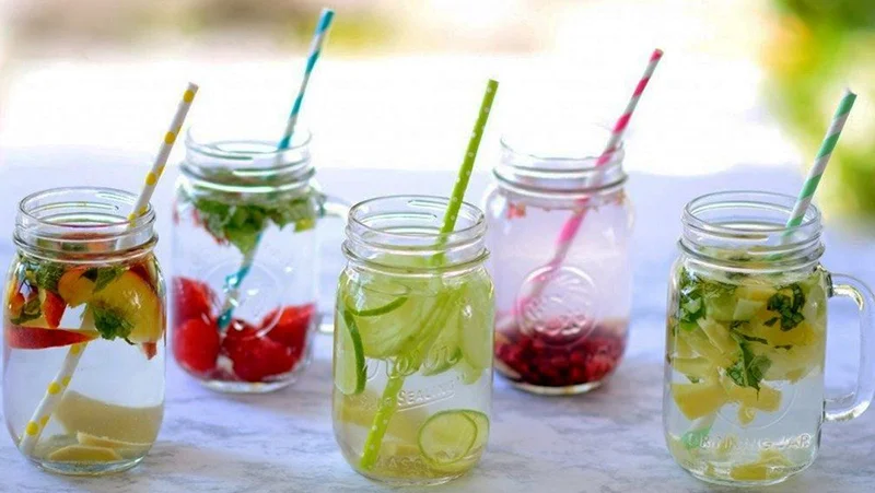 Fruit detox water helps purify the body effectively in 7 days