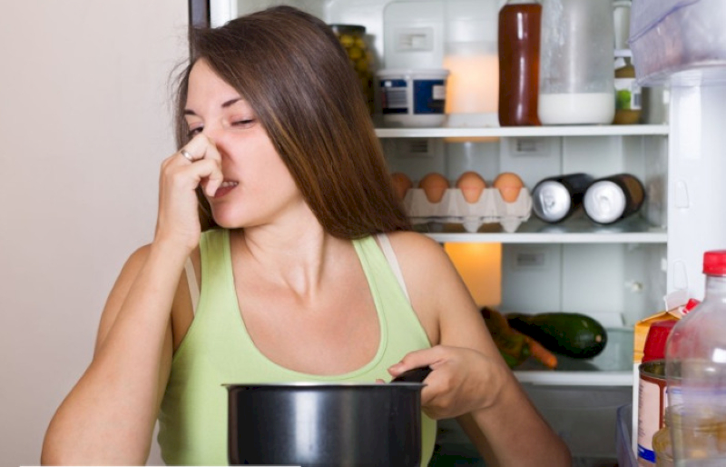 Iron-contaminated water often causes food to have an unpleasant fishy smell.