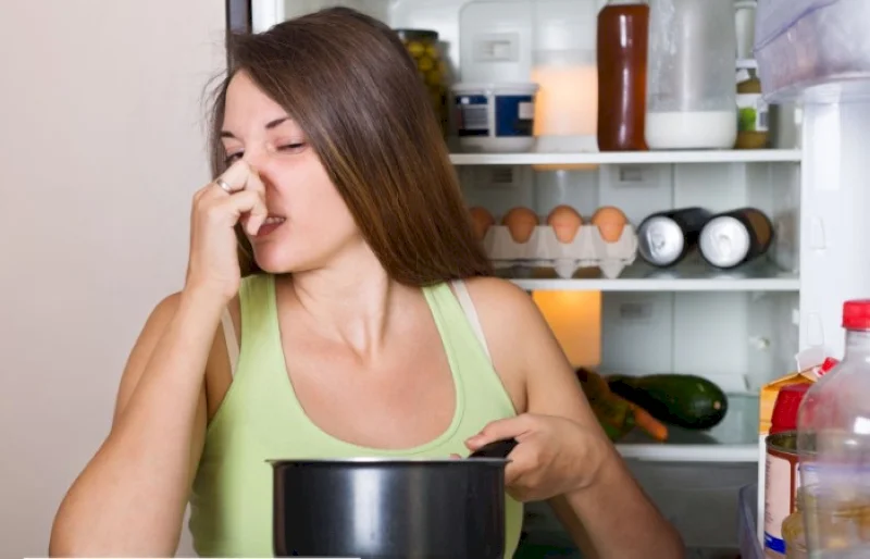 Iron-contaminated water often causes food to have an unpleasant fishy smell.