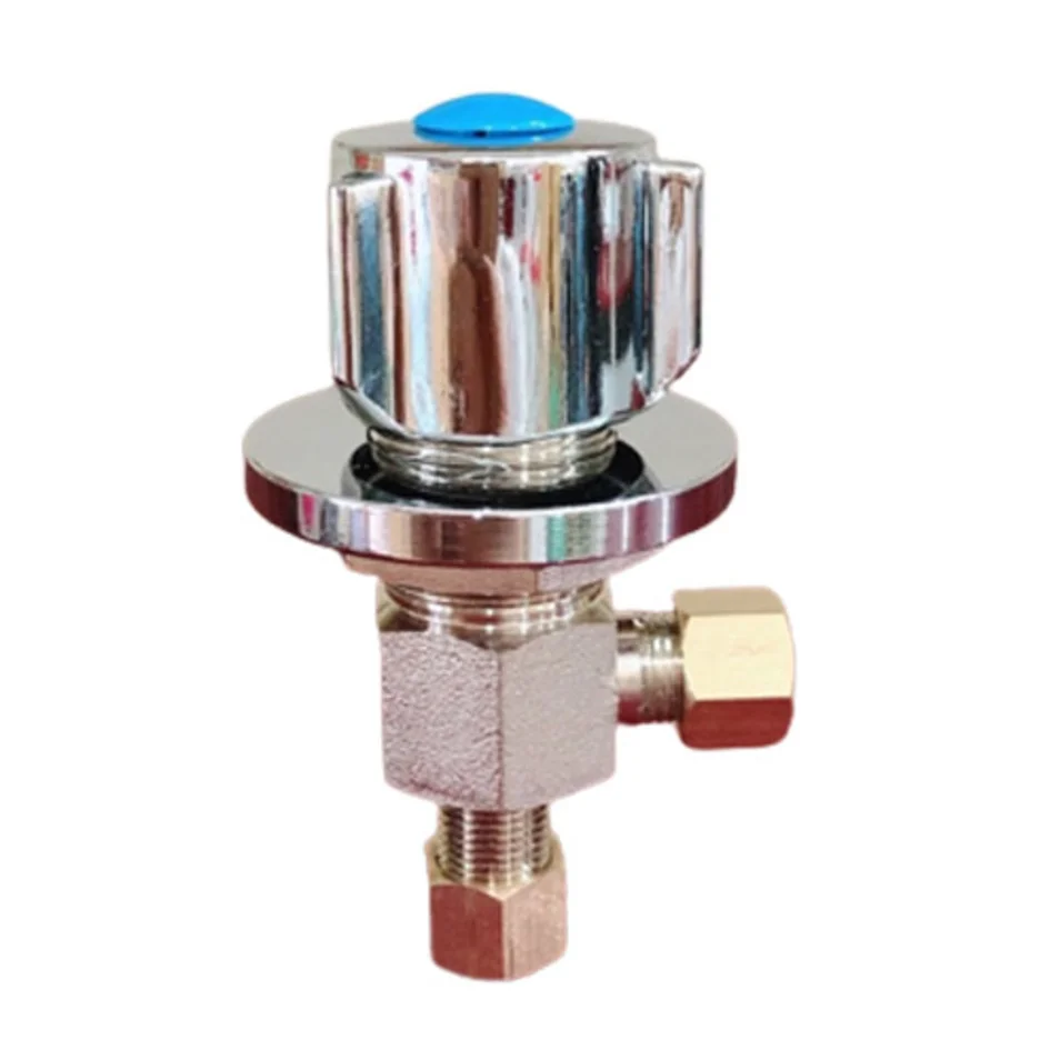 thao-khoa-van-voi-nuoc-lay-cu-khoa-ra-kiem-tra