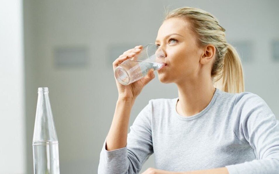 07 bí quyết uống nước đúng cách để có làn da đẹp không phải ai cũng biết
