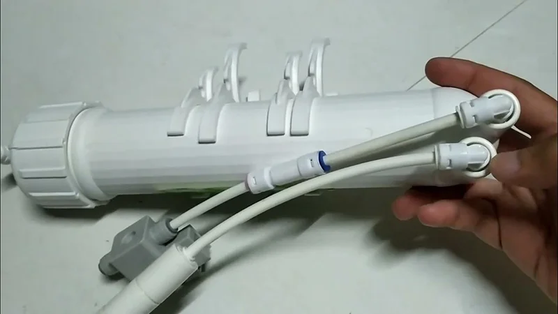Van một chiều giữ vai trò điều hướng dòng chảy trong máy lọc 