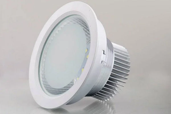 Đèn âm trần panasonic 7W mặt kính