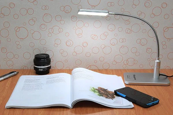 Đèn bàn làm việc cổ điển - Đèn để bàn làm việc cổ điển - Đèn làm việc cổ điển