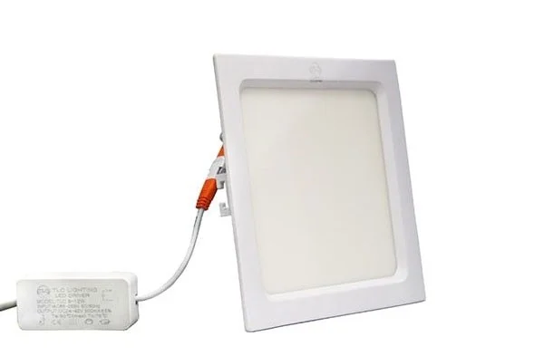 Đèn âm trần vuông 3w