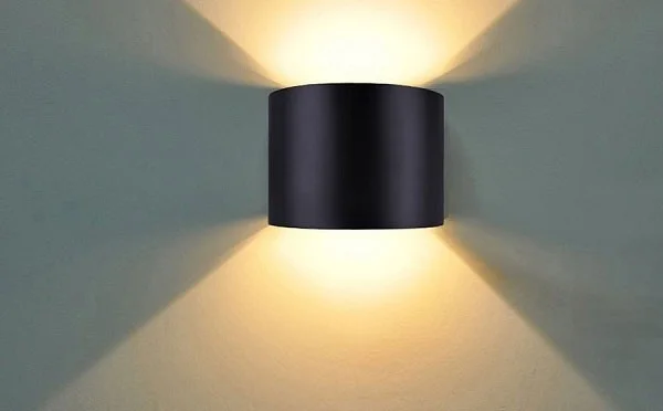 Đèn hắt chân tường ngoài trời