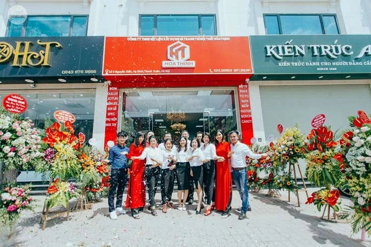 Cửa hàng đèn trang trí tại Hà Nội