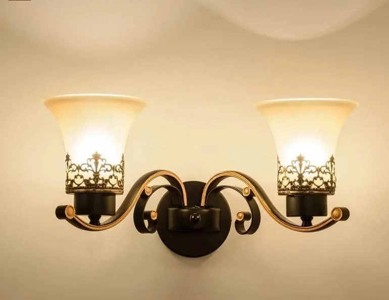 Đèn trang trí sân vườn bóng đôi