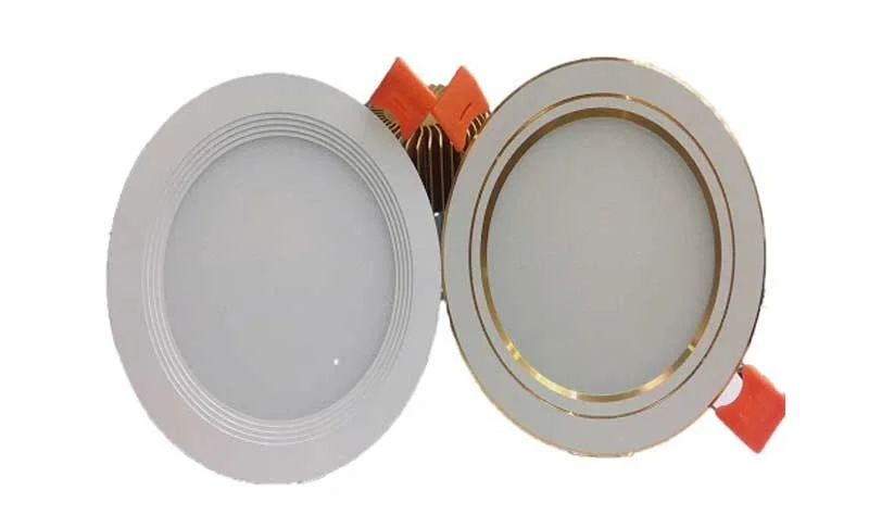 Đèn led âm trần 3 màu 7w Đèn led âm trần 3 màu 7w AT – 81