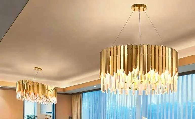 Đèn trang trí phòng khách nhà cấp 4 pha lê