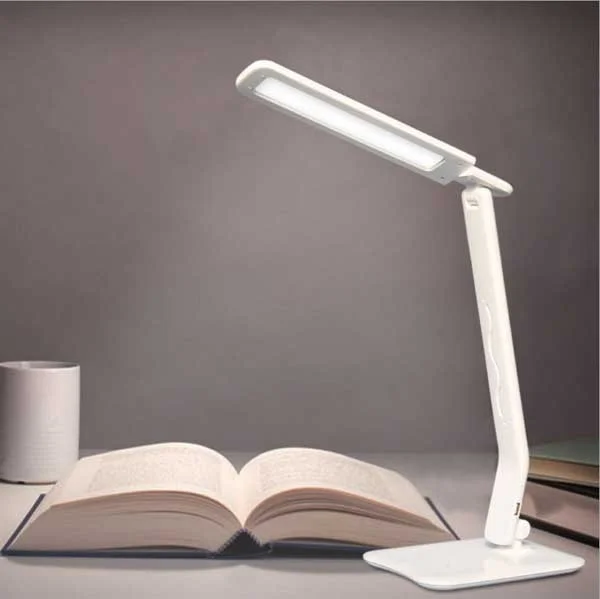 nên mua đèn ánh sáng vàng hay trắng