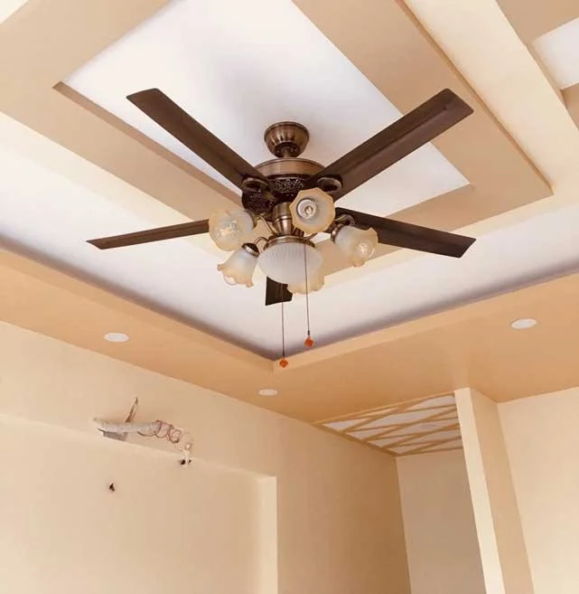 Quạt trần đèn trang trí HT-569
