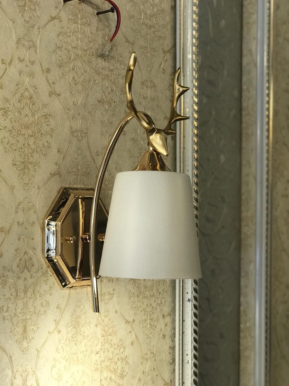 Đèn treo tường HTOT-33