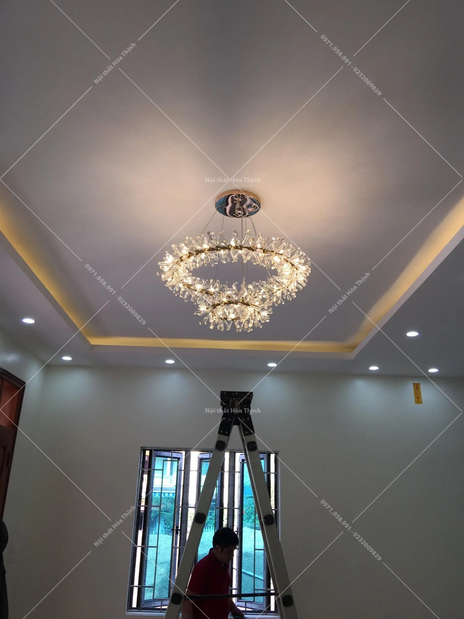 Đèn chùm nguyệt quế 2 tầng