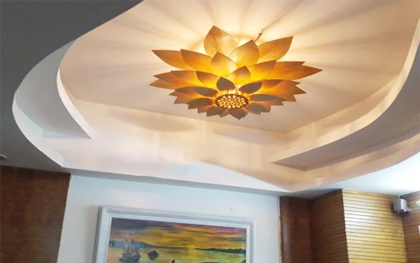 Đèn gỗ thả trần hoa hải đường