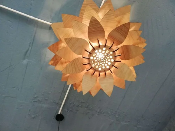 Đèn gỗ treo trần hoa sen - Đèn gỗ thả trần