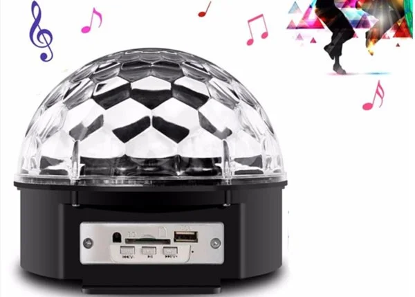 Đèn led xoay 7 màu hình trụ cảm ứng nhạc