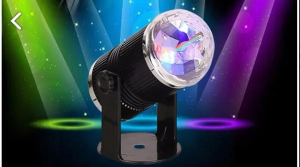 đèn led xoay 7 màu hình trụ cảm ứng nhạc