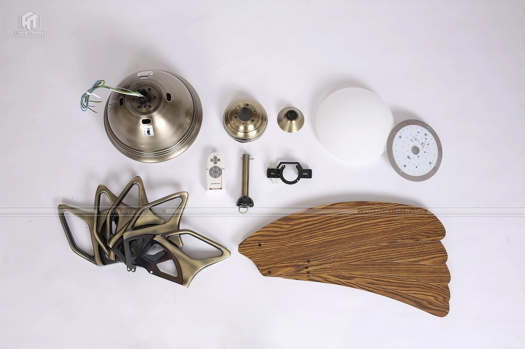 Quạt trần Nhật Bản cao cấp YAMA 4054 undefined