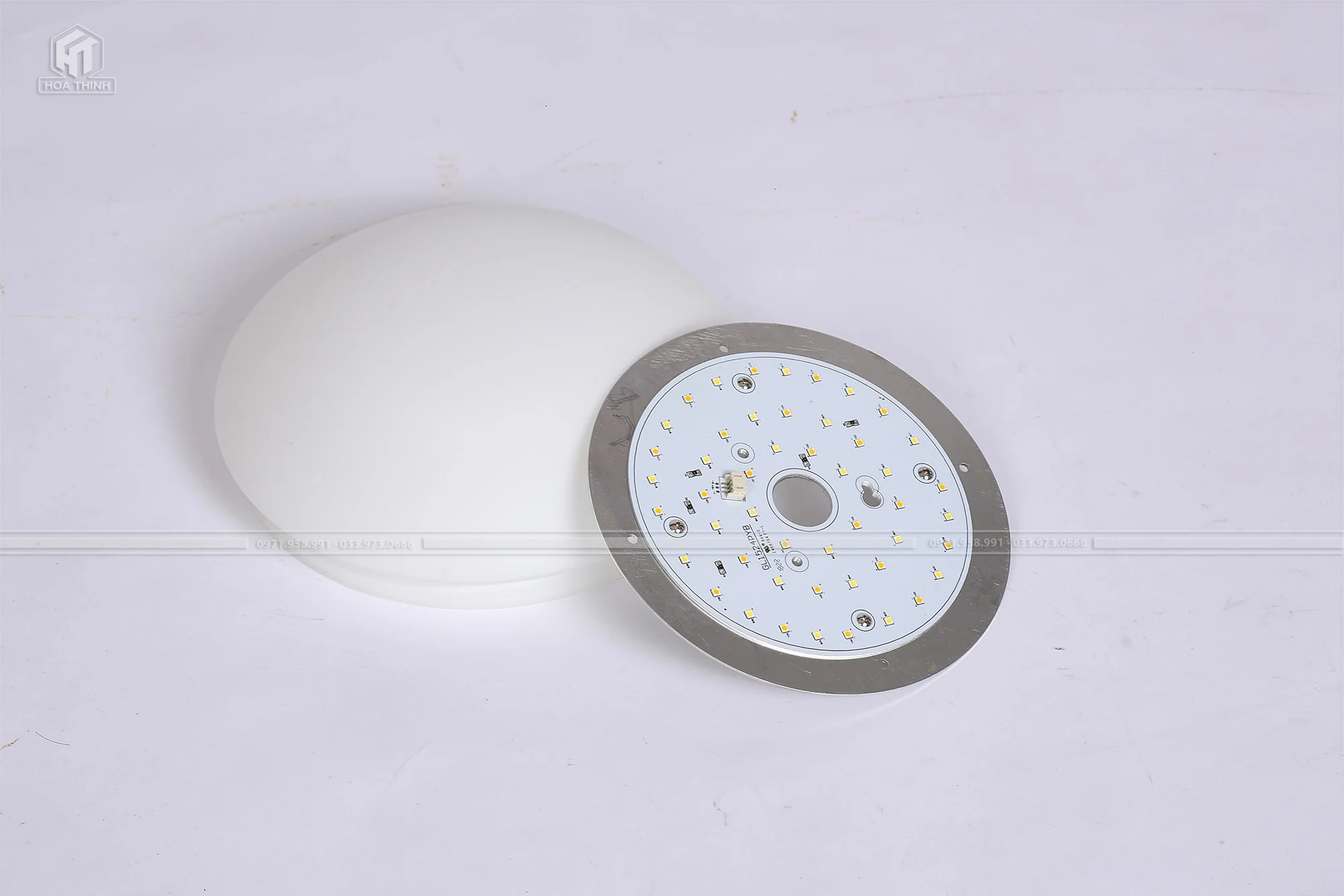 Quạt trần Nhật Bản cao cấp YAMA 4054 undefined