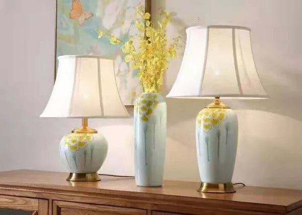 Đèn ngủ để bàn gốm sứ cao cấp trang trí phòng ngủ HT37 - Đèn để bàn