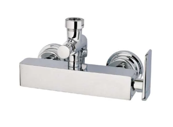 voi-cho-sen-phun-mua-american-standard-wf-3672