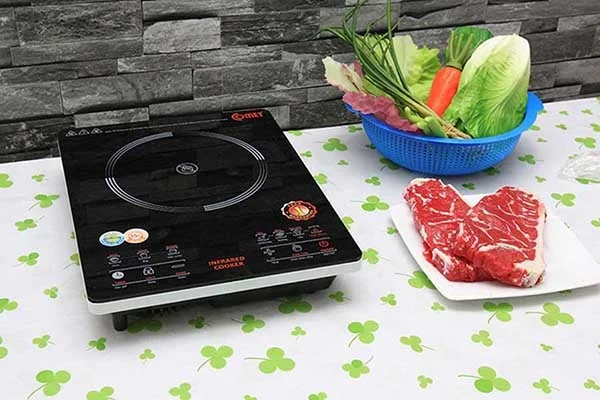 bếp từ có kén nồi không