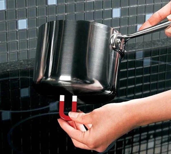 bếp từ có kén nồi không