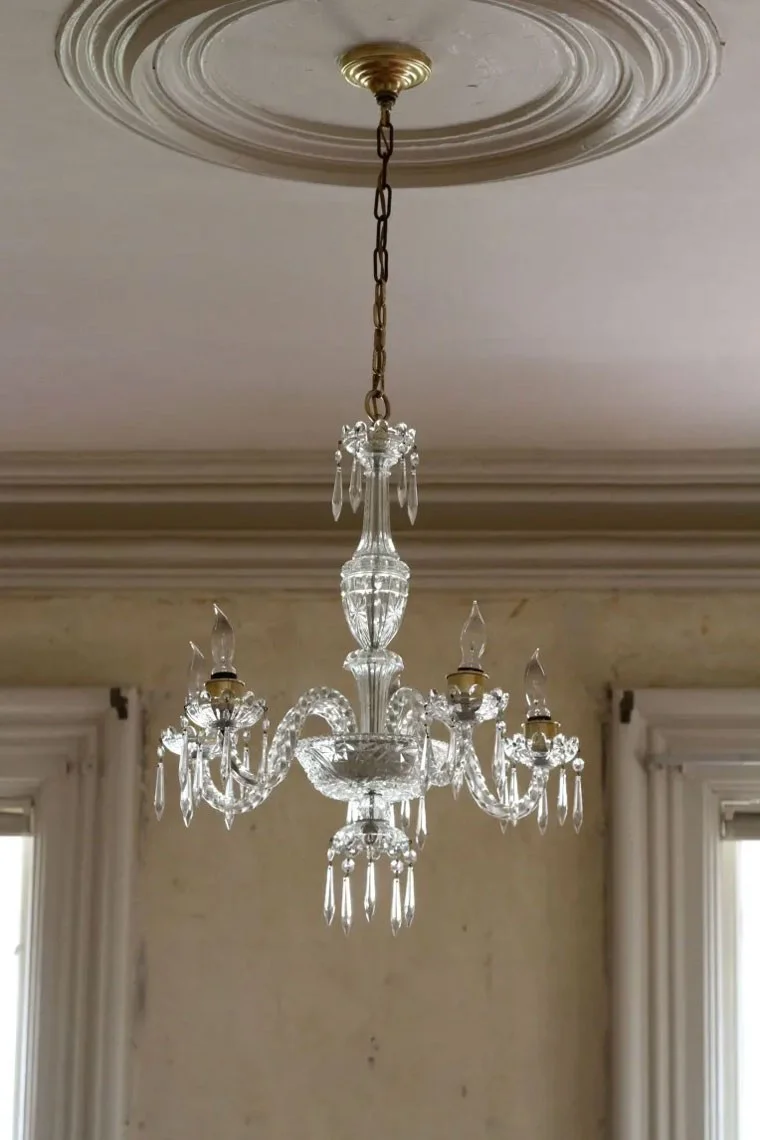 vệ sinh đèn chùm - 4