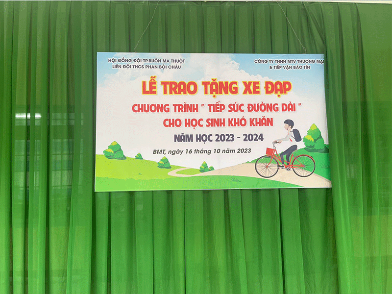PPL Trao Tặng 14 Chiếc Xe Đạp cho Học Sinh Có Hoàn Cảnh Khó Khăn tại Đắk Lắk 4