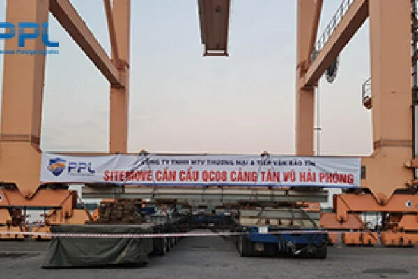 The process of moving the crane at Tan Vu port has completed the first itemsLogistics