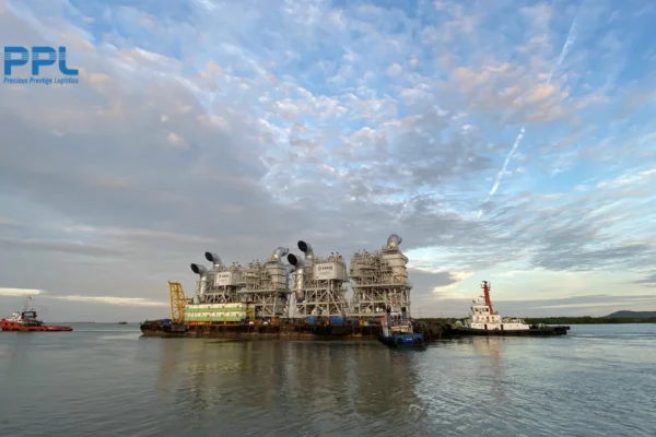 Completed the transfer of 4 modules from Dong Xuyen port to the Shipyard