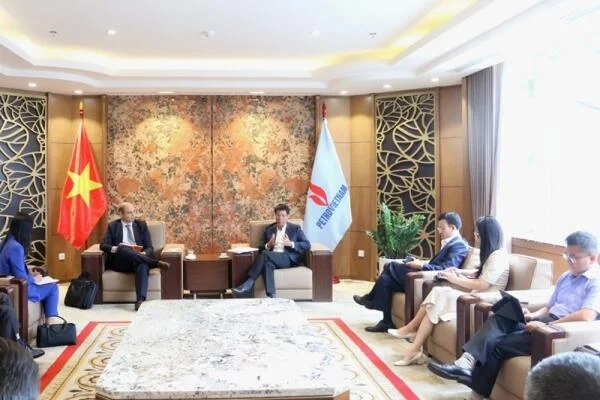 PVN và Corio Generation bàn hợp tác phát triển điện gió ngoài khơi tại Việt Nam