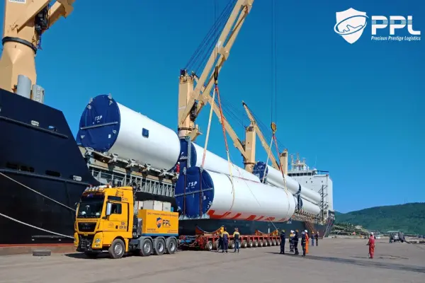 Tăng cường kết nối đưa Việt Nam trở thành trung tâm logistics