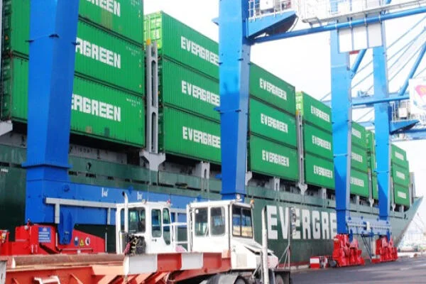 Doanh nghiệp logistics Việt bắt nhịp với ESG