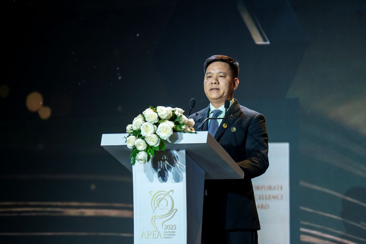 Ông Đỗ Hoàng Phương phát biểu tại lễ trao giải APEA 2025