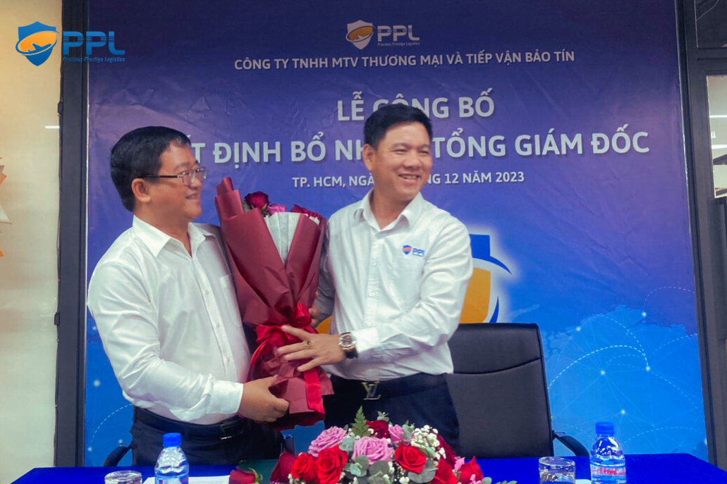 Thie%CC%82%CC%81t%20ke%CC%82%CC%81%20chu%CC%9Ba%20co%CC%81%20te%CC%82n%20%288%29