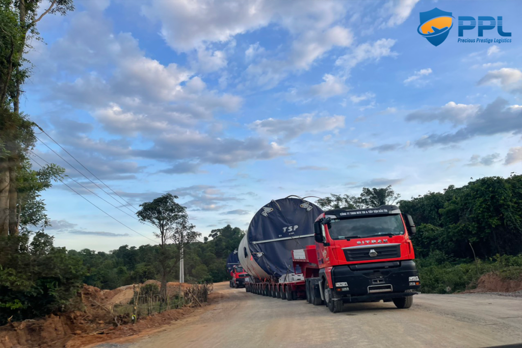 Van-chuyen-ong-tua-bin-dien-gio-sieu-truong-sieu-trong-1024x683