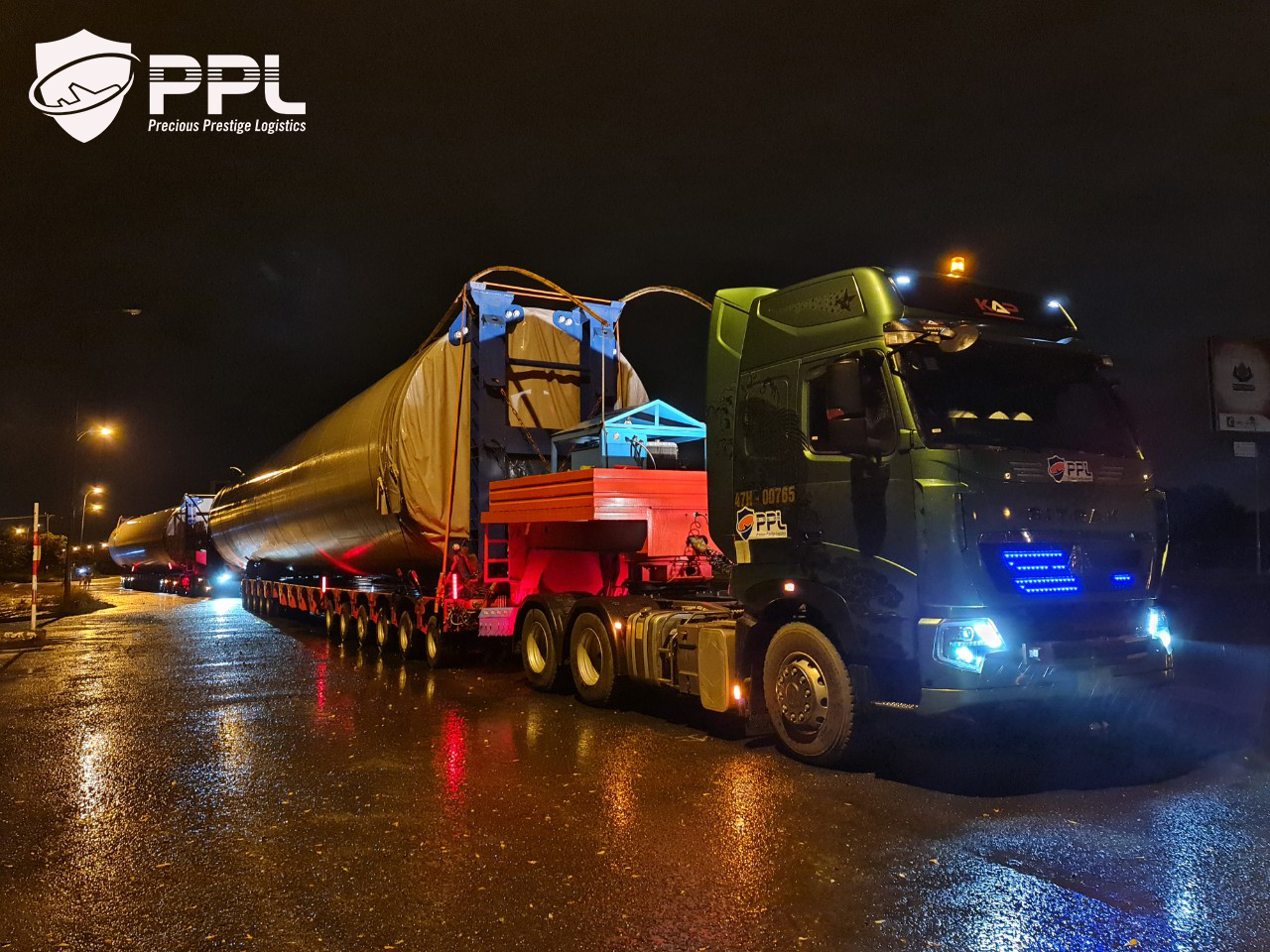 z2923650412088_08e782a30c7cefa97f7f1892820a4d7b