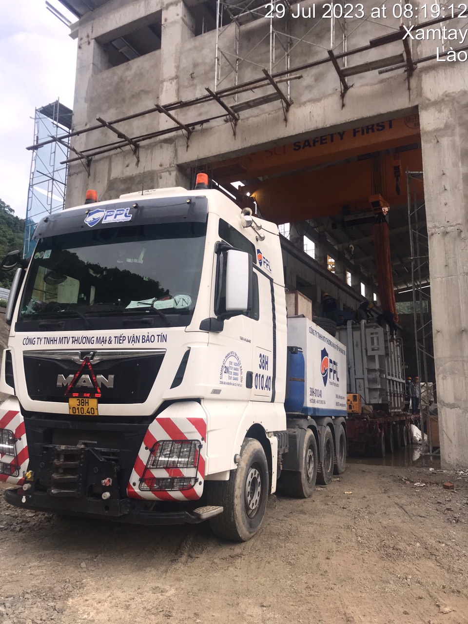 z4567687972681-3d15212c5e5342c7981bde842a106243