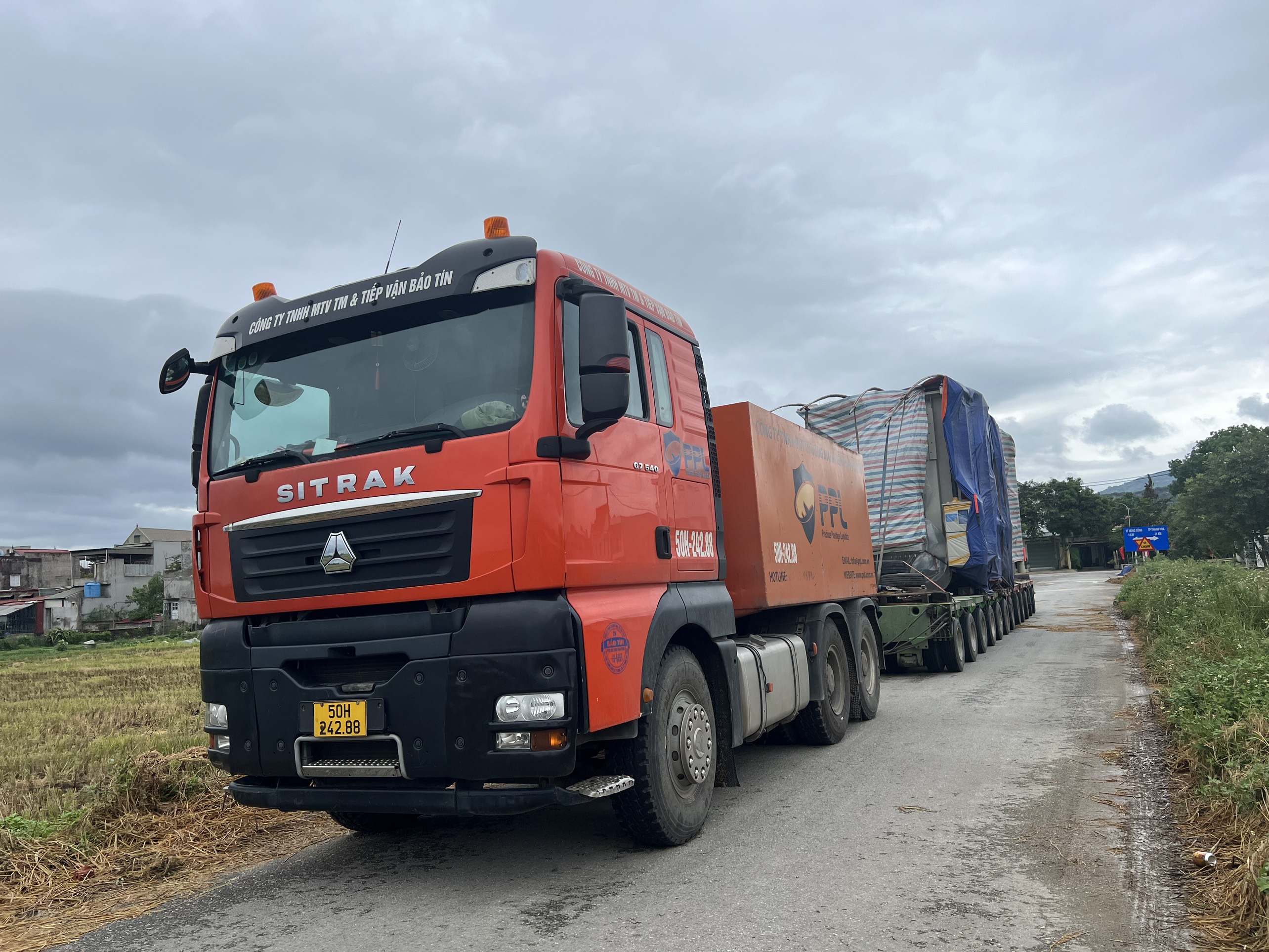 z5492916833920-c54ca95e8fa02bcdc39e814613b49eb6