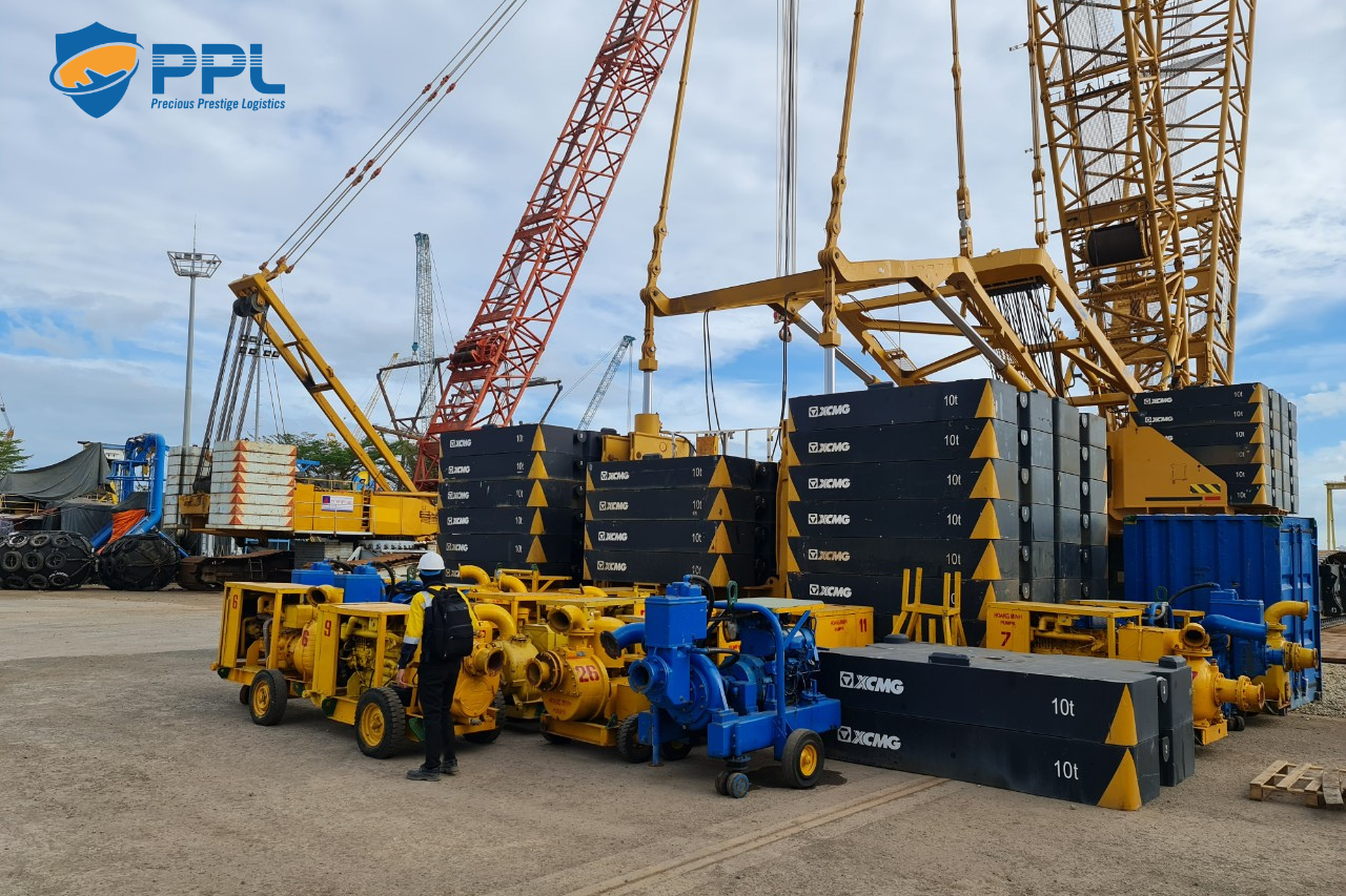 Toolbox và lift test module 04 tại cảng PV Shipyard