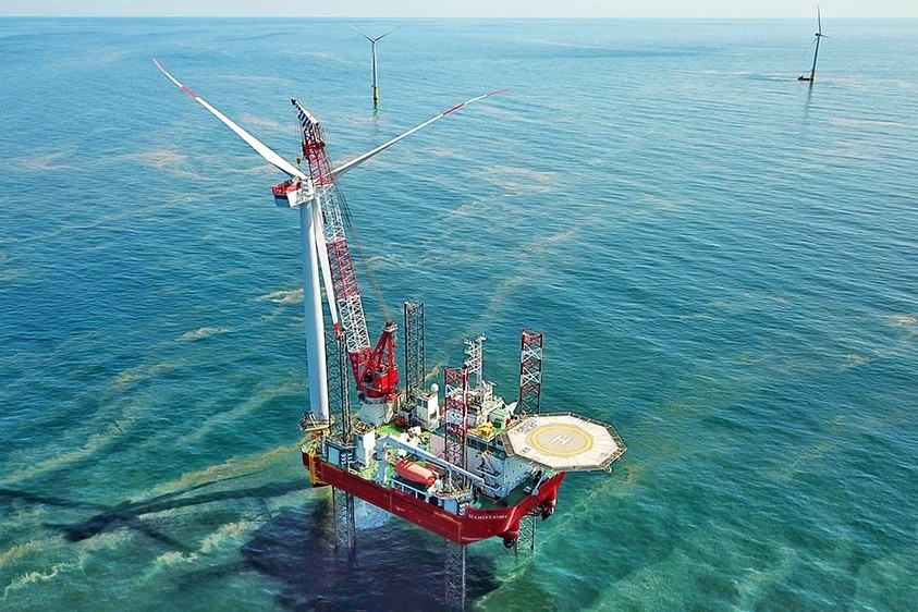 Scotland đi vào vận hành trang trại điện gió ngoài khơi lớn nhất