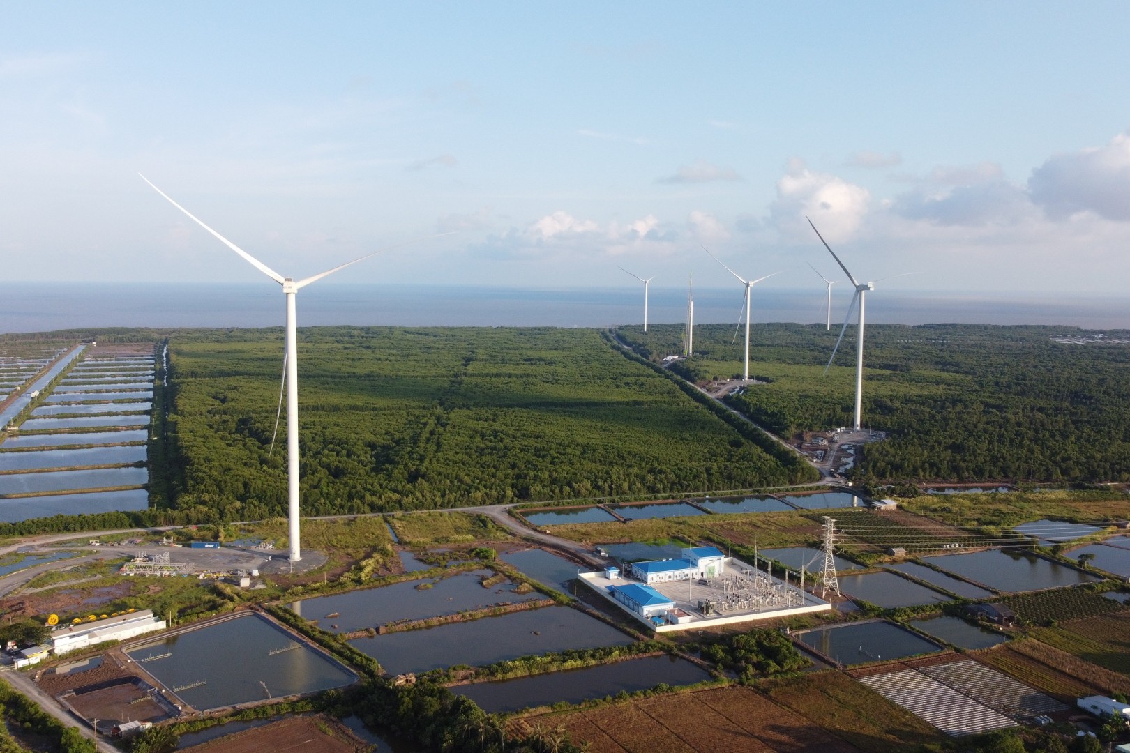 Sóc Trăng: Kêu gọi đầu tư 5 dự án điện gió ngoài khơi